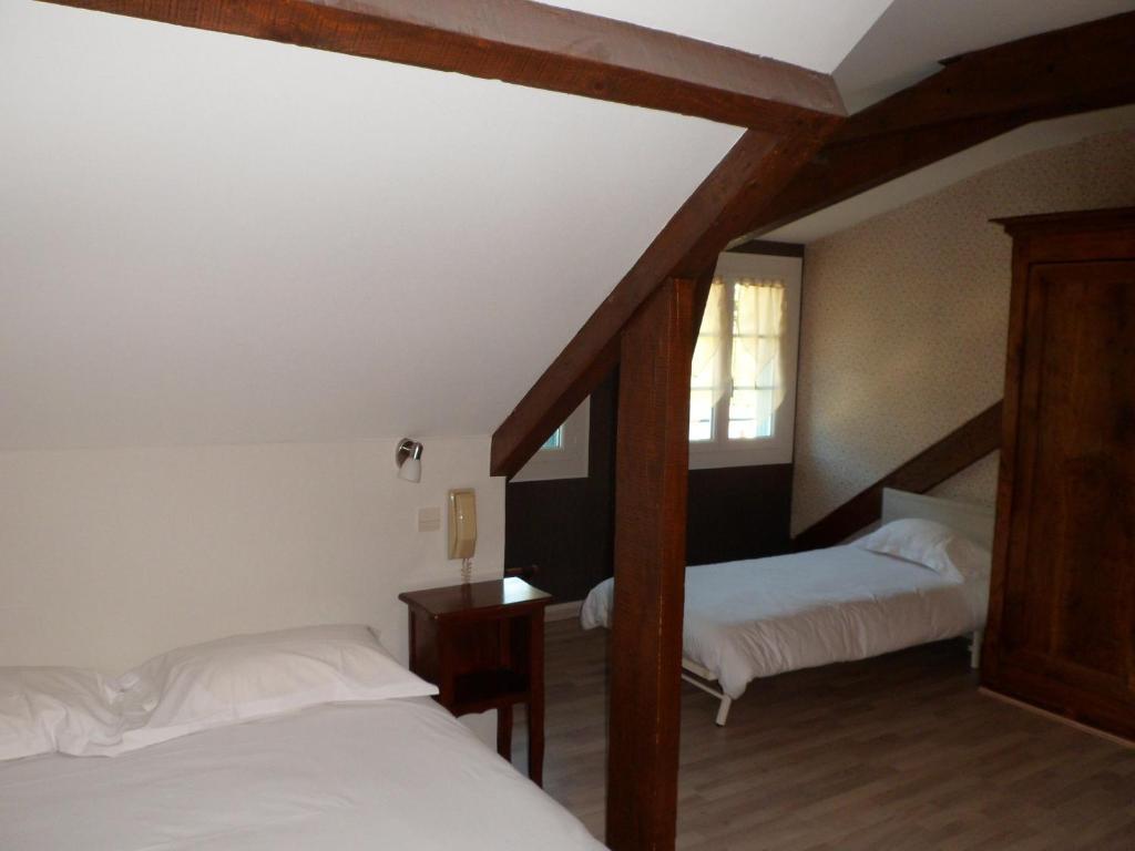 Logis Hotel Les Cimes آرجول جازو الغرفة الصورة